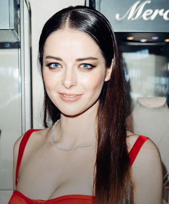 Марина Александрова